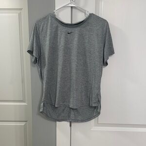 Nike Women's Heather Gray Short Sleeve Tee